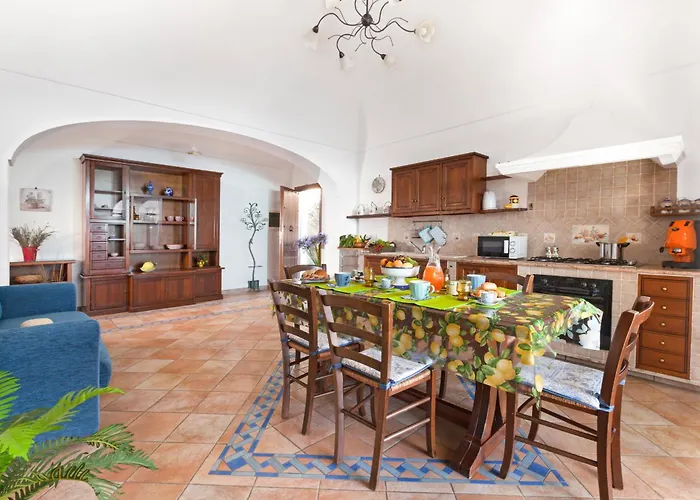 Дом отдыха Estate4home - Casa Sofia 330 Steps